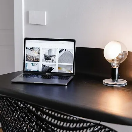 Homethirtyfour * Werona