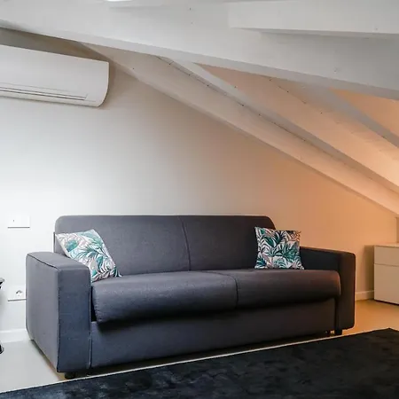 Homethirtyfour Appartement