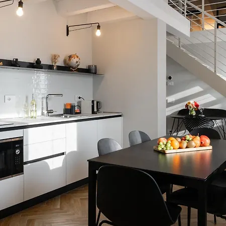 Homethirtyfour Apartament Werona